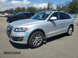 2012 Audi Q5 Premium with VIN WA1CFAFP3CA135780, listed as a Copart auction lot 64635525 with 118,061 mi miles and Salvage title. Bid and sale history available at DreamBid. Image 1.