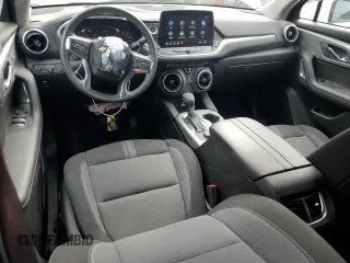 2023 Chevrolet Blazer LT with VIN 3GNKBCR46PS186485, listed as a Copart auction lot 57138845 with 31,588 mi miles and Salvage title. Bid and sale history available at DreamBid. Image 8.