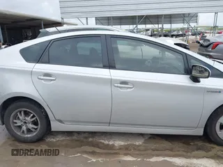 2010 Toyota Prius II with VIN JTDKN3DU2A0152775, listed as a IAAI auction lot 42047386 with 172,994 mi miles and . Bid and sale history available at DreamBid. Image 13.