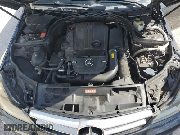 2012 Mercedes-Benz C 250 с VIN WDDGJ4HB6CF773930, выставлен на аукционе Copart как лот 62234215 с пробегом 159 787 миль миль и Чистый • Clean title. История ставок и продаж доступна на DreamBid. Изображение 11.