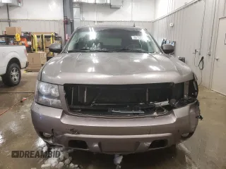 2013 Chevrolet Suburban LT with VIN 1GNSKJE72DR236026, listed as a Copart auction lot 86153104 with 222,417 mi miles and Salvage title. Bid and sale history available at DreamBid. Image 5.