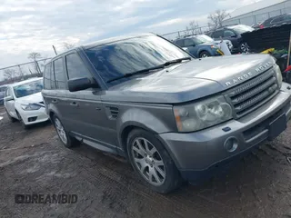 2008 Land Rover Range Rover Sport HSE z VIN SALSK25458A136973, wystawiony jako IAAI lot #41189232 z przebiegiem 200 826 mil mil oraz . Historia ofert i sprzedaży dostępna na DreamBid. Obrazek 1.
