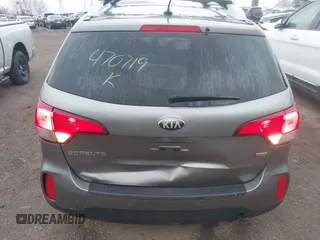 2014 Kia Sorento LX with VIN 5XYKTDA62EG470719, listed as a IAAI auction lot 41804962 with 108,838 mi miles and . Bid and sale history available at carsss.com. Image 13.