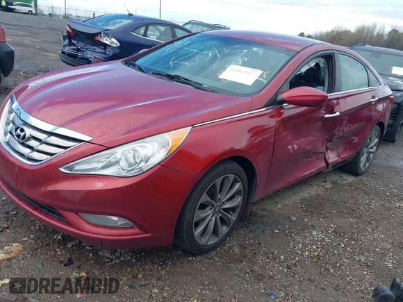 2012 Hyundai Sonata SE with VIN 5NPEC4AB3CH440001, listed as a IAAI auction lot 41869012 with 175,378 mi miles and . Bid and sale history available at carsss.com. Image 2.