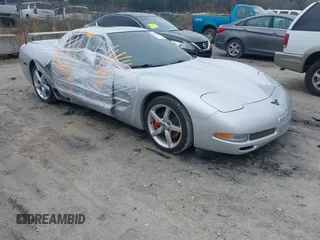 2001 Chevrolet Corvette Z06 with VIN 1G1YY12S915127617, listed as a IAAI auction lot 41620619 with 77,868 mi miles. Bid and sale history available at carsss.com. Image 1.