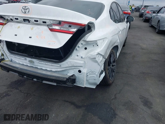 2025 Toyota Camry LE with VIN 4T1DAACK3SU087725, listed as a IAAI auction lot 42067493 with 3,217 mi miles and . Bid and sale history available at DreamBid. Image 4.