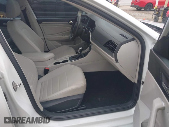 2023 Volkswagen Jetta SE with VIN 3VW7M7BU4PM061254, listed as a IAAI auction lot 42563741 with 35,468 mi miles and . Bid and sale history available at DreamBid. Image 5.