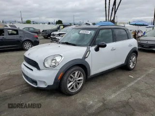 2013 MINI Countryman S z VIN WMWZC3C54DWP24877, wystawiony jako Copart lot #53583655 z przebiegiem 97 734 mil mil oraz Szkoda całkowita • Salvage title. Historia ofert i sprzedaży dostępna na DreamBid. Obrazek 1.