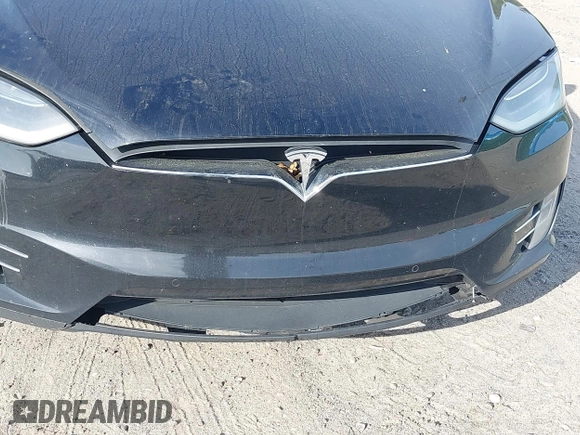 2017 Tesla Model X 90D z VIN 5YJXCAE29HF078571, wystawiony jako IAAI lot #42050041 z przebiegiem 216 874 mil mil oraz . Historia ofert i sprzedaży dostępna na DreamBid. Obrazek 6.