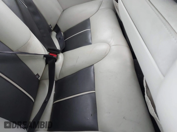 2005 Saab 9-3 z VIN YS3FH79Y456003839, wystawiony jako IAAI lot #41687321 z przebiegiem 156 280 mil mil oraz . Historia ofert i sprzedaży dostępna na DreamBid. Obrazek 8.