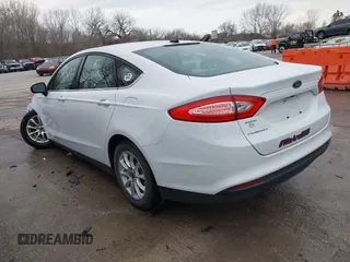 2015 Ford Fusion S with VIN 3FA6P0G70FR219905, listed as a IAAI auction lot 41228828 with 62,030 mi miles and . Bid and sale history available at carsss.com. Image 3.