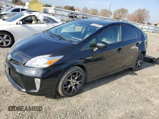 2014 Toyota Prius Four with VIN JTDKN3DU2E1750624, listed as a Copart auction lot 82349994 with 101,522 mi miles and Salvage Title. Bid and sale history available at DreamBid. Image 1.