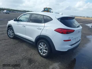 2019 Hyundai Tucson SE with VIN KM8J23A46KU048921, listed as a IAAI auction lot 40781586 with 57,186 mi miles. Bid and sale history available at carsss.com. Image 3.