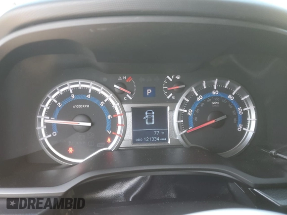 2018 Toyota 4Runner SR5 with VIN JTEBU5JR8J5572148, listed as a Copart auction lot 50132125 with 121,334 mi miles and Salvage Title. Bid and sale history available at DreamBid. Image 9.