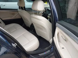 2015 BMW 5 Series 528i with VIN WBA5A5C57FD513039, listed as a IAAI auction lot 42262592 with 79,328 mi miles and . Bid and sale history available at DreamBid. Image 8.