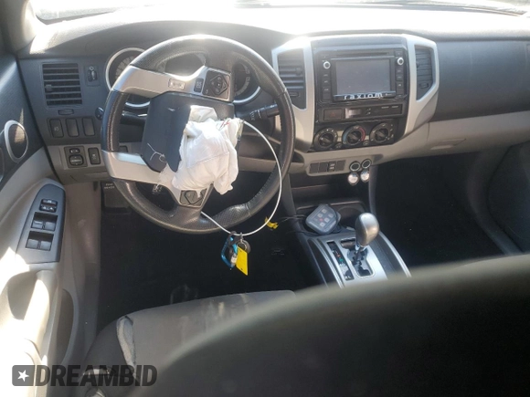 2014 Toyota Tacoma PreRunner with VIN 3TMJU4GN5EM158226, listed as a Copart auction lot 48580455 with Not Provided miles and Salvage Title. Bid and sale history available at DreamBid. Image 8.