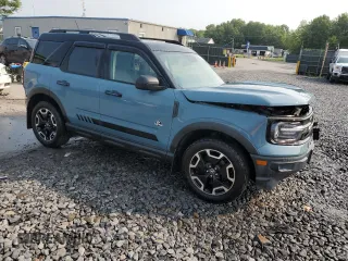 2021 Ford Bronco Sport Outer Banks with VIN 3FMCR9C60MRA57792, listed as a Copart auction lot 60285715 with 44,784 mi miles and Salvage title. Bid and sale history available at DreamBid. Image 4.