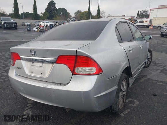 2011 Honda Civic EX-L z VIN 2HGFA1F94BH522892, wystawiony jako IAAI lot #41093650 z przebiegiem 147 497 mil mil oraz . Historia ofert i sprzedaży dostępna na DreamBid. Obrazek 4.