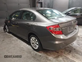 2012 Honda Civic LX z VIN 19XFB2F59CE373830, wystawiony jako IAAI lot #42312118 z przebiegiem 106 541 mil mil oraz . Historia ofert i sprzedaży dostępna na DreamBid. Obrazek 3.