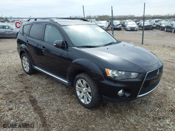 2012 Mitsubishi Outlander SE with VIN JA4AS3AW4CU006815, listed as a IAAI auction lot 41652578 with 130,000 mi miles. Bid and sale history available at carsss.com. Image 1.