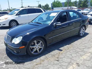 2007 Mercedes-Benz C 230 Sport z VIN WDBRF52HX7F888302, wystawiony jako IAAI lot #42539712 z przebiegiem 151 263 mil mil oraz . Historia ofert i sprzedaży dostępna na DreamBid. Obrazek 2.