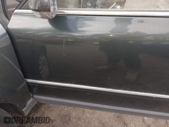 2004 Volkswagen Passat GL z VIN WVWMD63B14P330748, wystawiony jako IAAI lot #41936308 z przebiegiem 161 235 mil mil oraz . Historia ofert i sprzedaży dostępna na DreamBid. Obrazek 6.