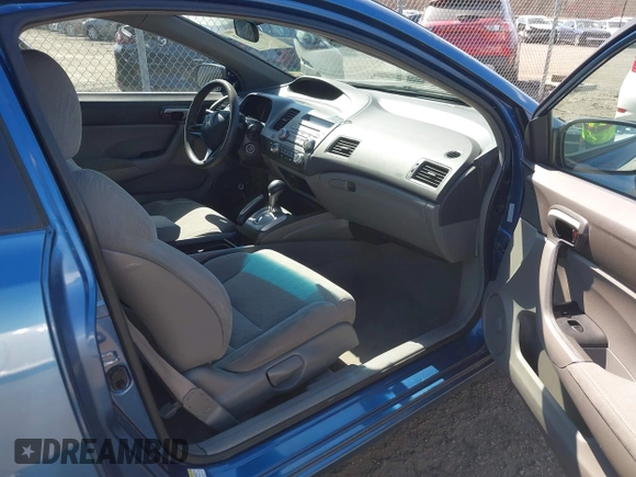 2006 Honda Civic Cpe LX with VIN 2HGFG12616H542100, listed as a IAAI auction lot 41901263 with 133,030 mi miles. Bid and sale history available at carsss.com. Image 5.