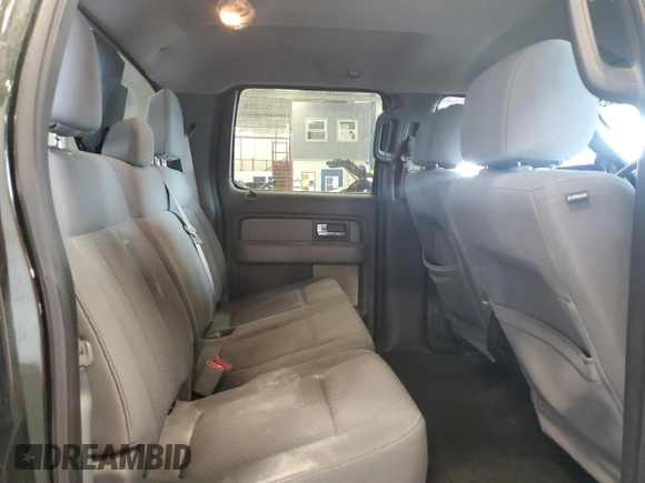 2013 Ford F-150 XL z VIN 1FTFW1ET3DFD41316, wystawiony jako Copart lot #61506955 z przebiegiem 156 754 mil mil oraz Czysty tytuł • Clean title. Historia ofert i sprzedaży dostępna na DreamBid. Obrazek 10.