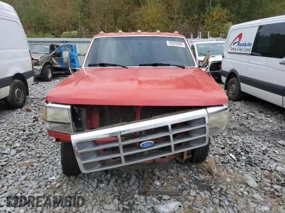 1996 Ford F-350 with VIN 1FTJW35F3TEB59586, listed as a Copart auction lot 79329304 with 199,054 mi miles and Salvage title. Bid and sale history available at DreamBid. Image 5.