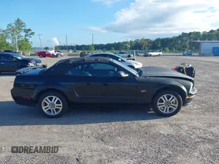 2006 Ford Mustang GT Deluxe with VIN 1ZVFT85H365115375, listed as a IAAI auction lot 42744169 with 328,050 mi miles and . Bid and sale history available at DreamBid. Image 13.