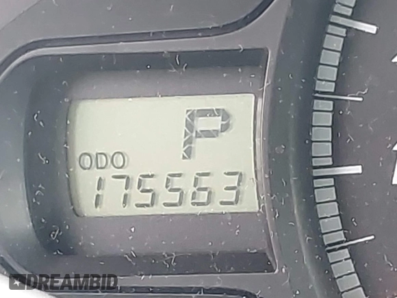 2013 Toyota Sienna LE AAS with VIN 5TDKK3DCXDS365748, listed as a IAAI auction lot 41672203 with 175,563 mi miles. Bid and sale history available at carsss.com. Image 15.
