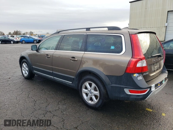 2013 Volvo XC70 3.2L with VIN YV4952BL8D1163536, listed as a Copart auction lot 74221894 with 108,520 mi miles and Salvage Title. Bid and sale history available at DreamBid. Image 2.