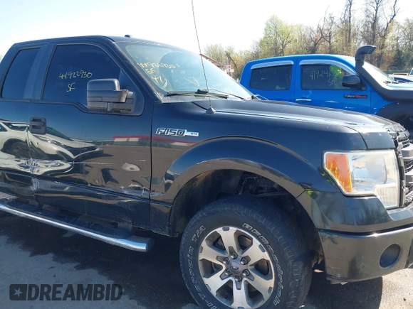2013 Ford F-150 XL z VIN 1FTFX1EF5DKE91460, wystawiony jako IAAI lot #41922930 z przebiegiem 164 784 mil mil oraz . Historia ofert i sprzedaży dostępna na DreamBid. Obrazek 20.