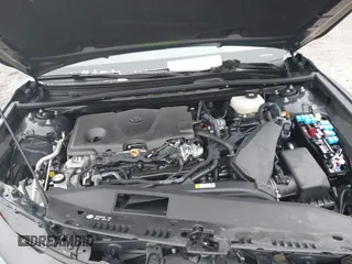 2025 Toyota Camry LE z VIN 4T1DAACK5SU543384, wystawiony jako IAAI lot #41522073 z przebiegiem 27 308 mil mil oraz . Historia ofert i sprzedaży dostępna na DreamBid. Obrazek 10.