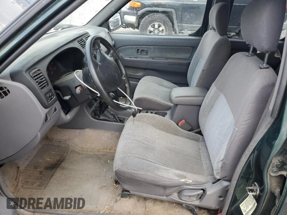 2000 Nissan Frontier XE z VIN 1N6ED27Y0YC324008, wystawiony jako Copart lot #46883815 z przebiegiem 193 512 mil mil oraz Szkoda całkowita • Salvage title. Historia ofert i sprzedaży dostępna na DreamBid. Obrazek 7.