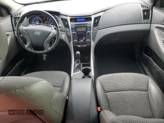 2013 Hyundai Sonata Limited with VIN 5NPEC4AC5DH545813, listed as a Copart auction lot 50504615 with 83,950 mi miles and Salvage Title. Bid and sale history available at DreamBid. Image 8.