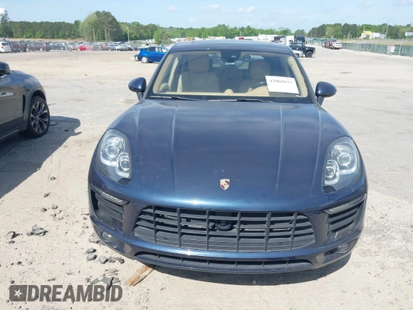 2015 Porsche Macan S with VIN WP1AB2A55FLB67075, listed as a IAAI auction lot 42068637 with 148,068 mi miles. Bid and sale history available at carsss.com. Image 12.