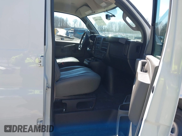2019 Chevrolet Express Cargo Van with VIN 1GCWGAFP6K1240800, listed as a IAAI auction lot 41849366 with 59,540 mi miles. Bid and sale history available at carsss.com. Image 5.