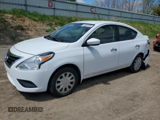 2017 Nissan Versa S Plus z VIN 3N1CN7AP3HL832484, wystawiony jako Copart lot #55981895 z przebiegiem 85 316 mil mil oraz Nie do naprawy • Non repairable. Historia ofert i sprzedaży dostępna na DreamBid. Obrazek 1.