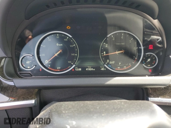 2015 BMW 6 Series 640i xDrive with VIN WBAYP5C52FDZ28295, listed as a Copart auction lot 71644454 with 41,924 mi miles and Salvage Title. Bid and sale history available at carsss.com. Image 9.
