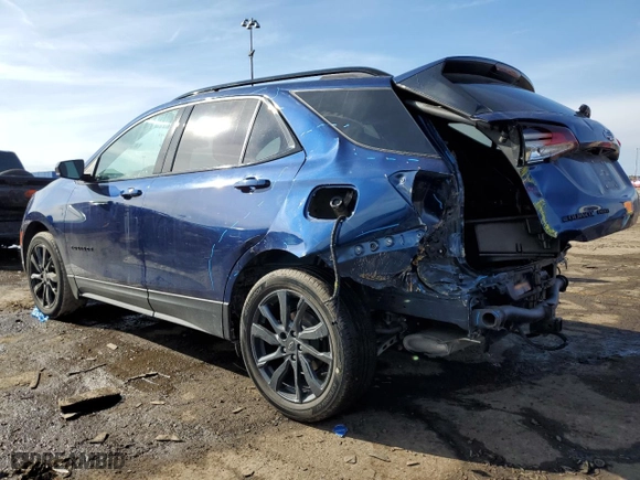2022 Chevrolet Equinox RS with VIN 3GNAXWEV6NS115278, listed as a Copart auction lot 46452915 with 32,352 mi miles and Non Repairable. Bid and sale history available at carsss.com. Image 2.