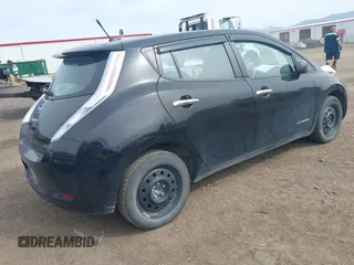 2013 Nissan LEAF SL with VIN 1N4AZ0CP5DC423346, listed as a IAAI auction lot 42002019 with 82,921 mi miles and . Bid and sale history available at DreamBid. Image 4.