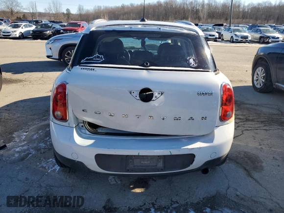 2016 MINI Countryman with VIN WMWZB3C58GWM33239, listed as a Copart auction lot 89364605 with 152,358 mi miles and Salvage title. Bid and sale history available at DreamBid. Image 6.
