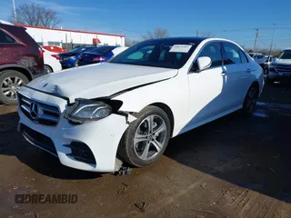 2019 Mercedes-Benz E-Class E 300 with VIN WDDZF4KB7KA544039, listed as a IAAI auction lot 41824267 with 67,072 mi miles. Bid and sale history available at carsss.com. Image 2.
