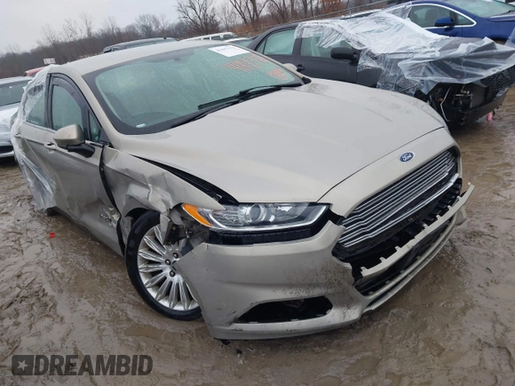 2015 Ford Fusion S Hybrid with VIN 3FA6P0UU4FR111409, listed as a IAAI auction lot 41447316 with 150,068 mi miles. Bid and sale history available at carsss.com. Image 1.