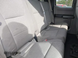 2016 Ford F-150 XLT with VIN 1FTFX1EF5GFC75380, listed as a IAAI auction lot 41994753 with 180,858 mi miles and . Bid and sale history available at carsss.com. Image 8.