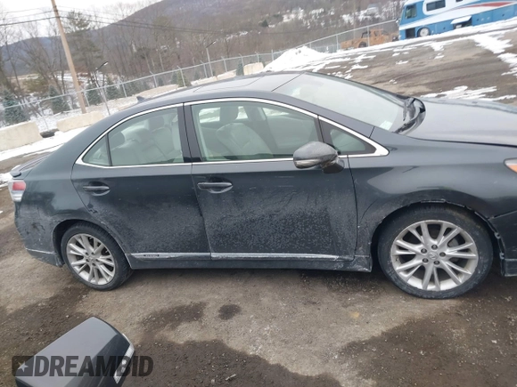 2010 Lexus HS 250h with VIN JTHBB1BA7A2005666, listed as a IAAI auction lot 41556807 with 227,184 mi miles and . Bid and sale history available at DreamBid. Image 13.