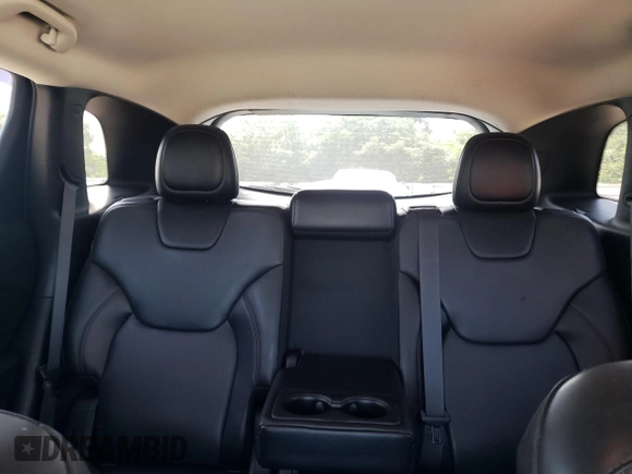 2016 Jeep Cherokee Trailhawk with VIN 1C4PJMBS3GW102000, listed as a Copart auction lot 60866505 with 120,985 mi miles and Salvage title. Bid and sale history available at DreamBid. Image 10.