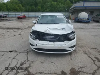 2019 Volkswagen Jetta S with VIN 3VWN57BU1KM116045, listed as a Copart auction lot 58208045 with 70,178 mi miles and Salvage title. Bid and sale history available at DreamBid. Image 5.