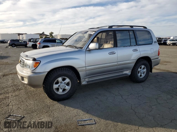 2000 Toyota Land Cruiser with VIN JT3HT05J3Y0091924, listed as a Copart auction lot 81252054 with 201,082 mi miles and Salvage Title. Bid and sale history available at carsss.com. Image 1.